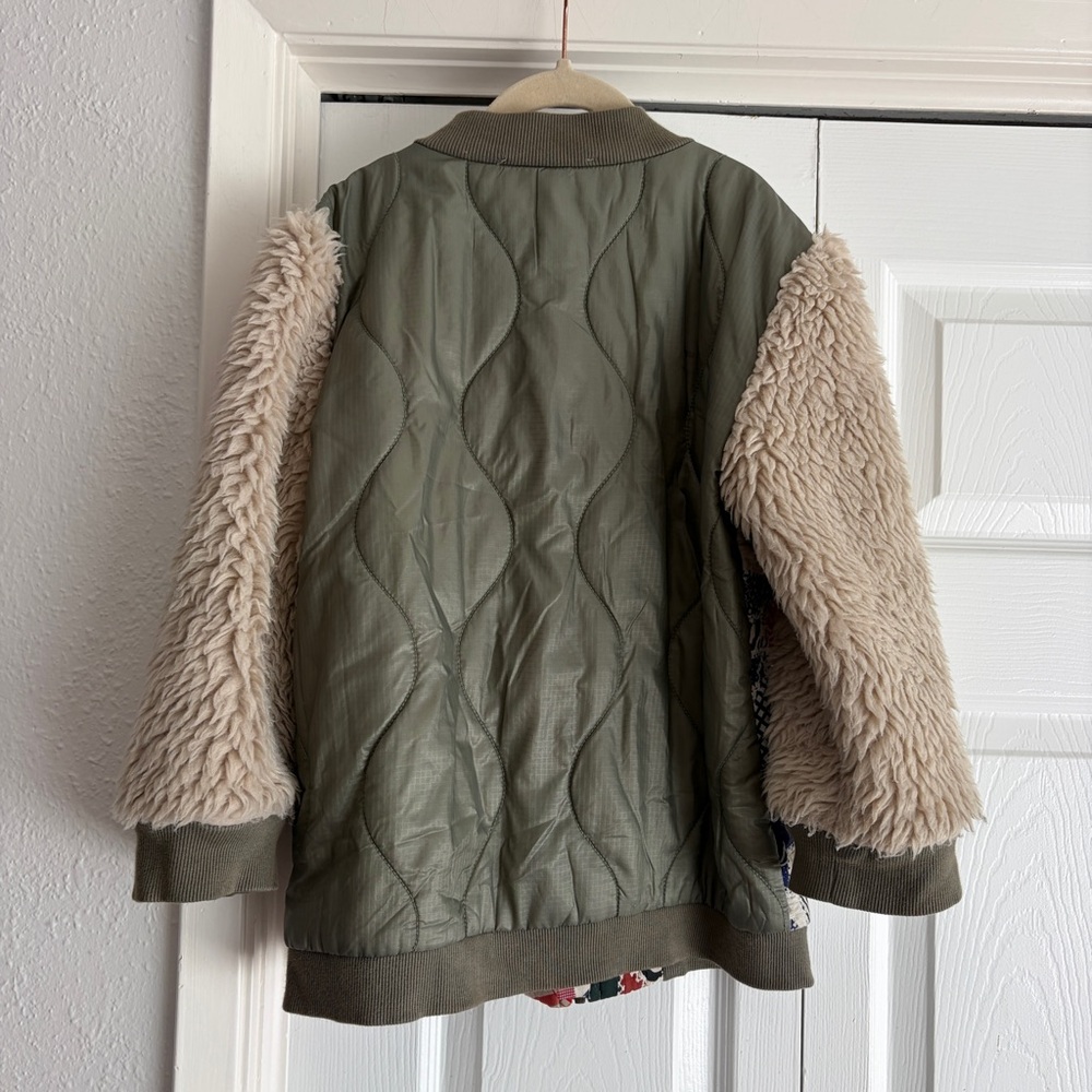 Sea New York Girls Patchwork Bomber Quilted Jacket Faux Sherpa Sleeves - Picture 11 of 11